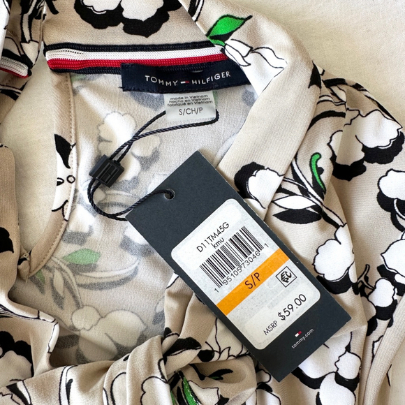 Tommy Hilfiger Sleeveless Blouse Size Small  Beige Gray Floral Twist Front NWT - Picture 5 of 8